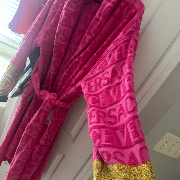 Versace Robe - Picture 4 of 5